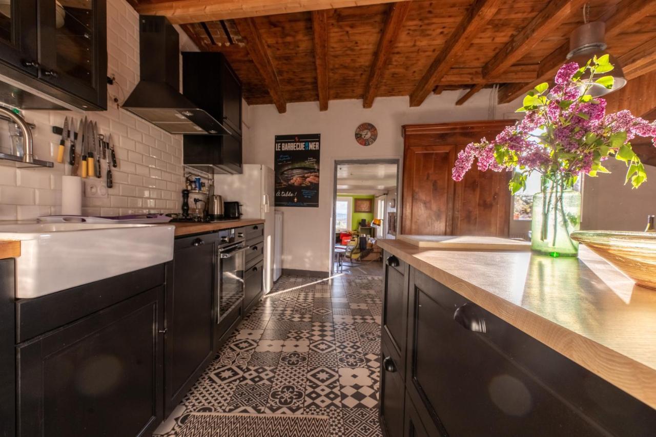 La Maison Perchee Тьер Экстерьер фото